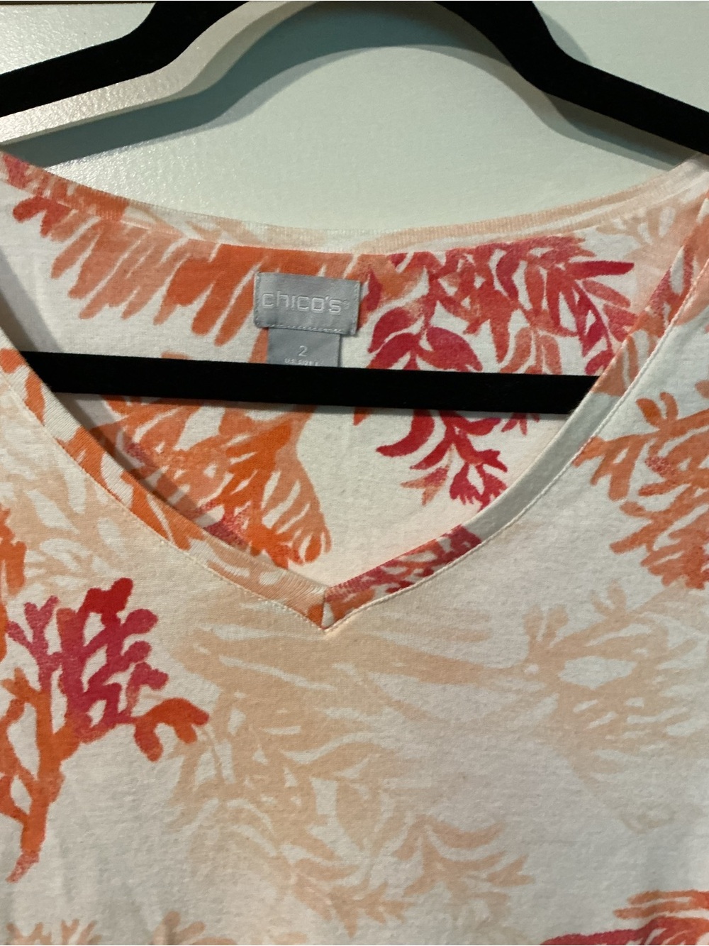 Chico's White V-Neck Tunic with Coral & Orange Botanical Print - Picture 2 of 3